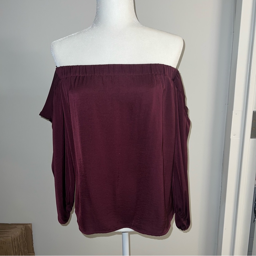 Express Off The Shoulder Blouse